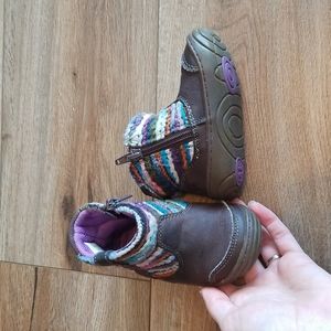 Size 5 Toddler Stride Rite Adora Boots Brown Multi colored Yarn detail Zip Up